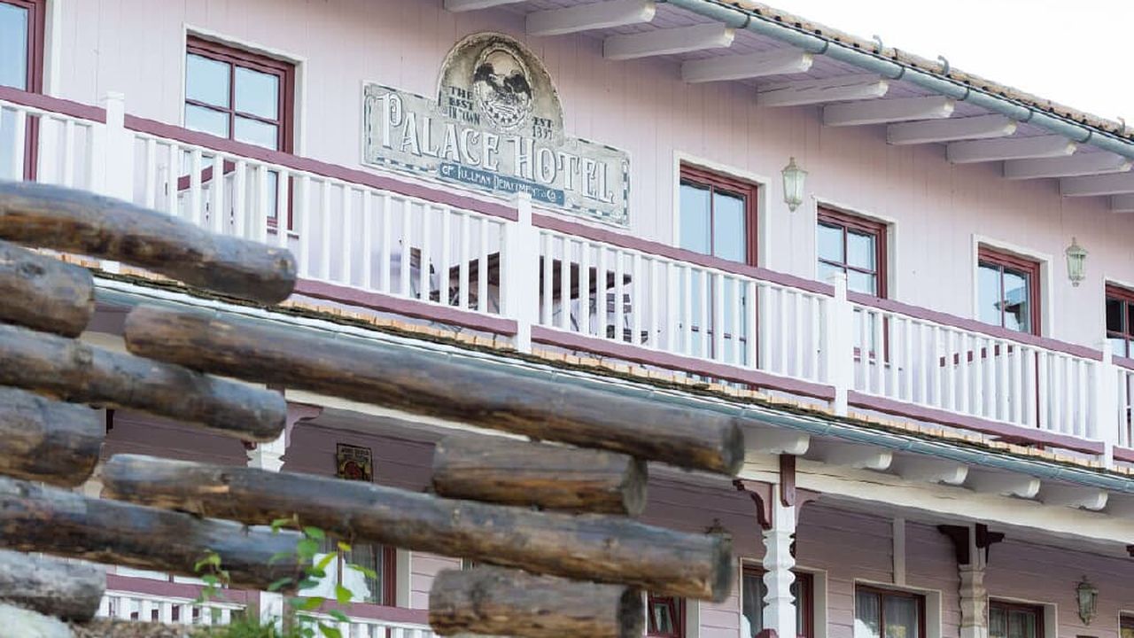 _FSE0703-2-Palace-Au _FSE0703-2-Palace-Au